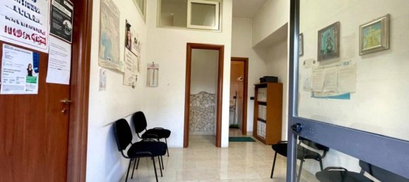 3 rooms Commercial property in Brusciano, Italy No. 121499 2