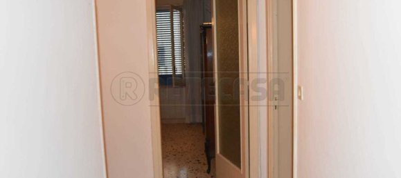 4 Schlafzimmer Haus in Marsala, Italy, Nr. 327020 16