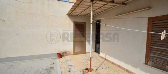 4 Schlafzimmer Haus in Marsala, Italy, Nr. 327020 8