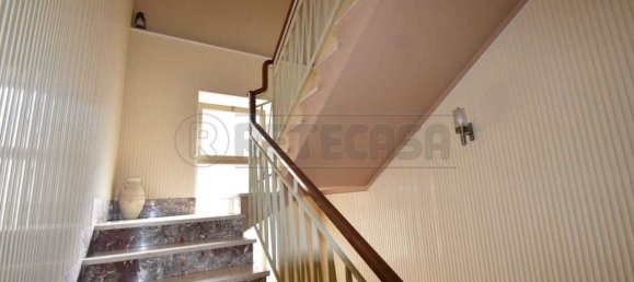 4 Schlafzimmer Haus in Marsala, Italy, Nr. 327020 7