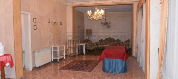 4 Schlafzimmer Haus in Marsala, Italy, Nr. 327020 25