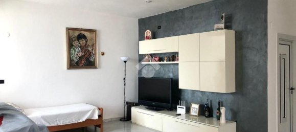 3 rooms Villa in Mondragone, Italy No. 112596 7