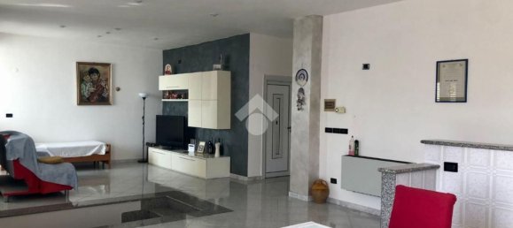3 rooms Villa in Mondragone, Italy No. 112596 3