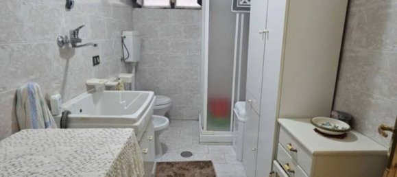 3 bedrooms Apartment in Taverna, Italy No. 297644 3