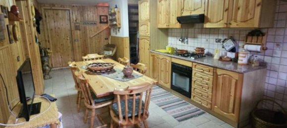 3 bedrooms Apartment in Taverna, Italy No. 297644 12