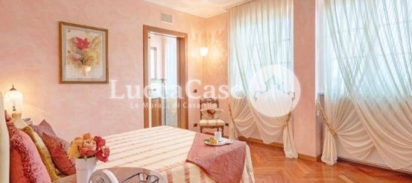 Villa de 10 dormitorios en Montecarlo, Italy No. 51017 31