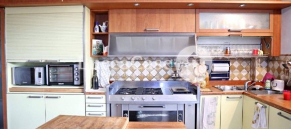 Villa de 10 dormitorios en Montecarlo, Italy No. 51017 43