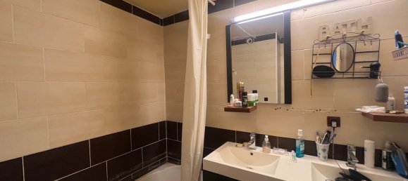 2 chambres Appartement à Champigny-sur-Marne, France No. 139090 5