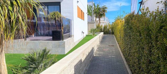 2 غرف نوم شقة في Pilar de la Horadada, Spain رقم 6398 22