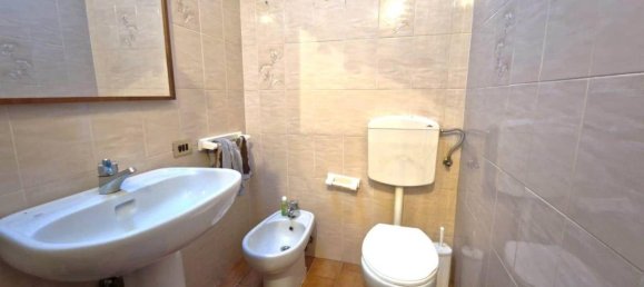 Apartamento de 5 habitaciónes en Colico, Italy No. 137584 9