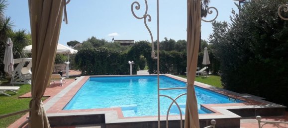 17 rooms Villa in Massa, Italy No. 135428 9