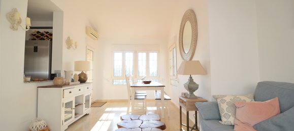 3 bedrooms Villa in Villamartin, Spain No. 547 5