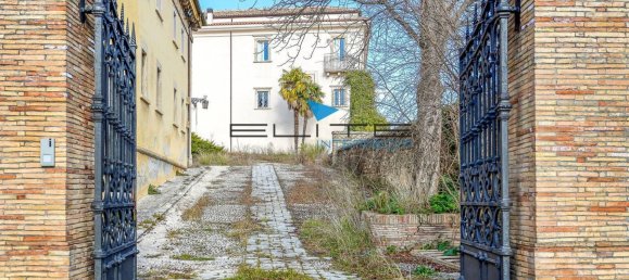 10غرفة قلاع في Torre de' Passeri, Italy رقم 69461 10