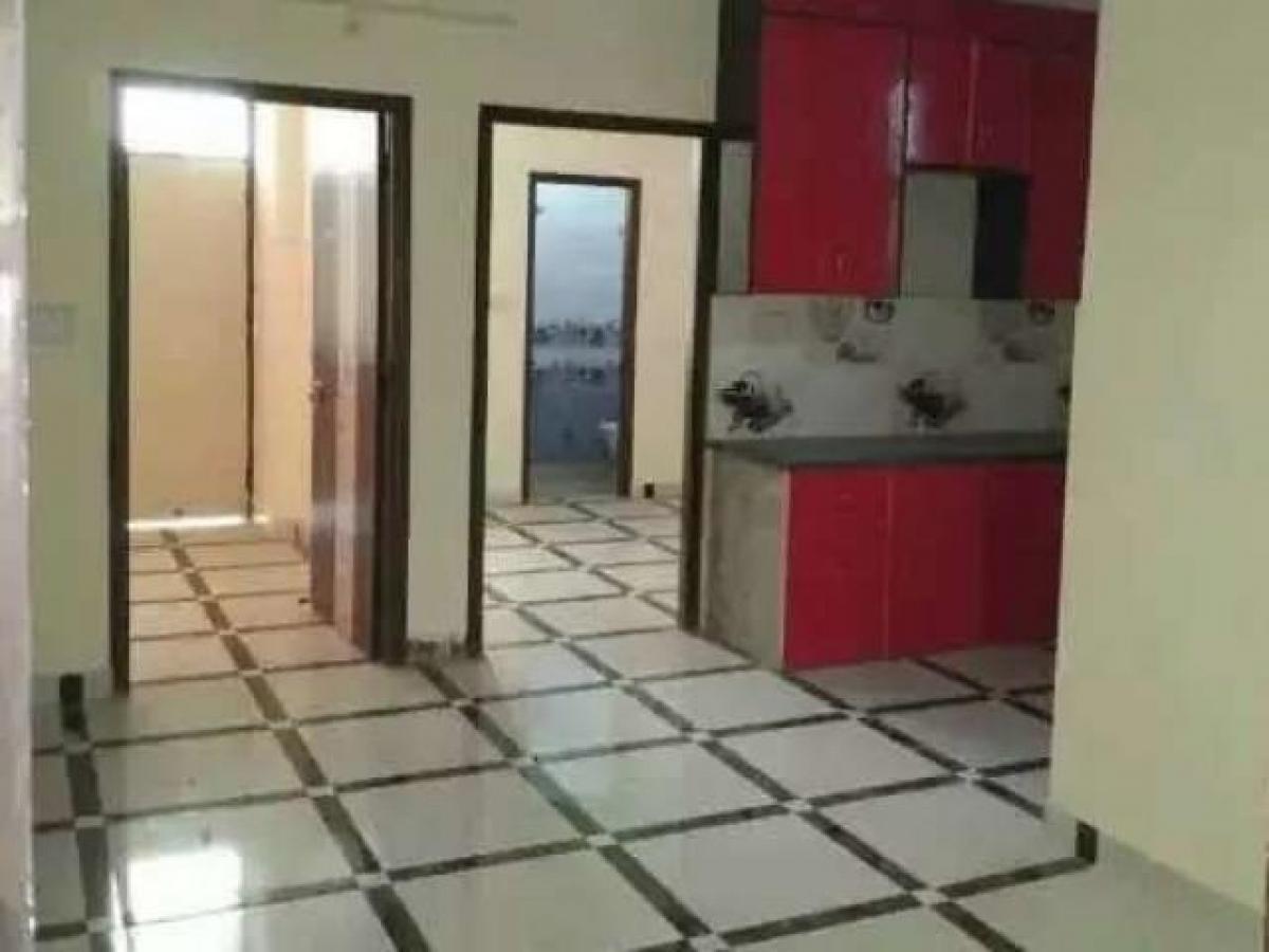 2 bedrooms House in Ghaziabad, India No. 17853