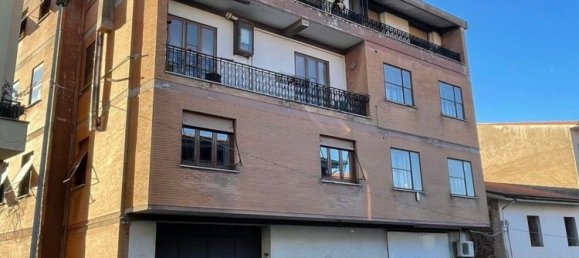 5 rooms Apartment in Ferentino, Italy No. 167815 12
