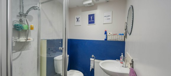 House in Mauchline, United Kingdom No. 2154 27