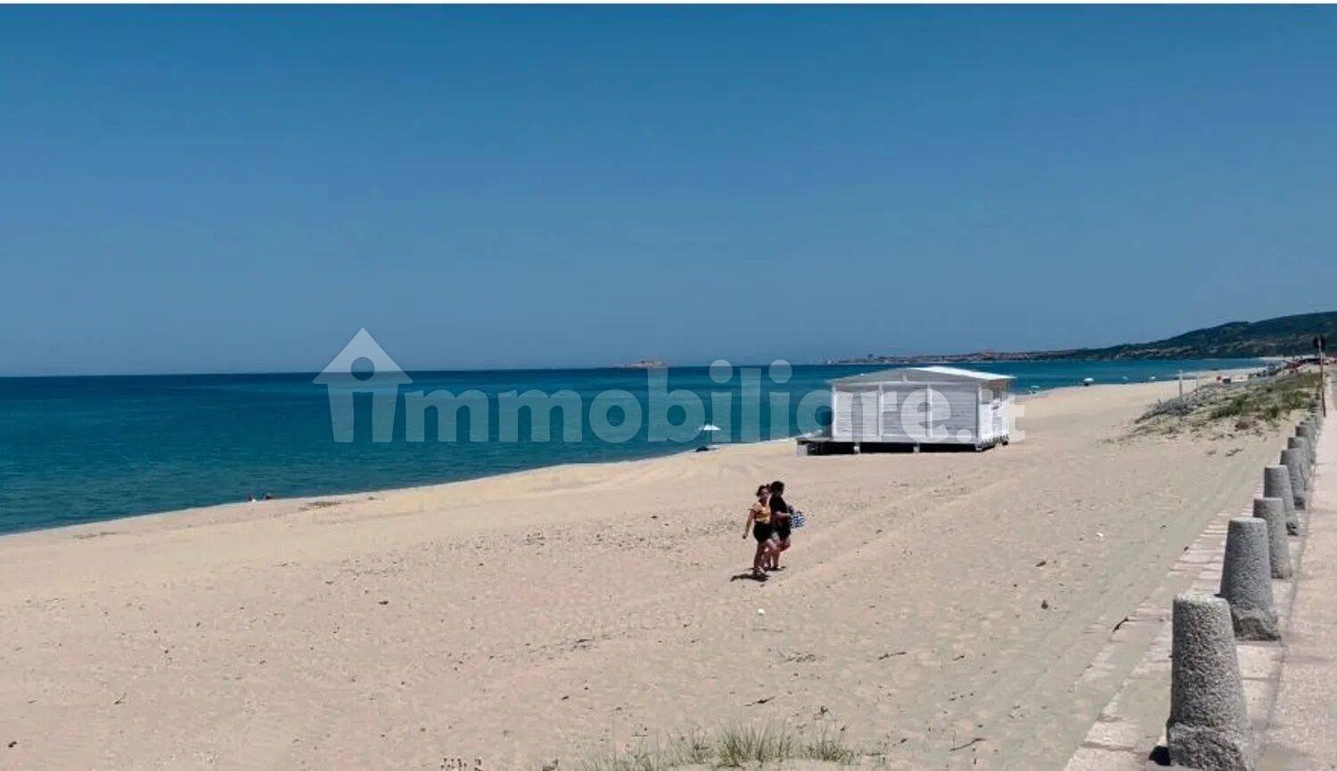 5 غرف نوم شقة في Badesi, Italy رقم 261948