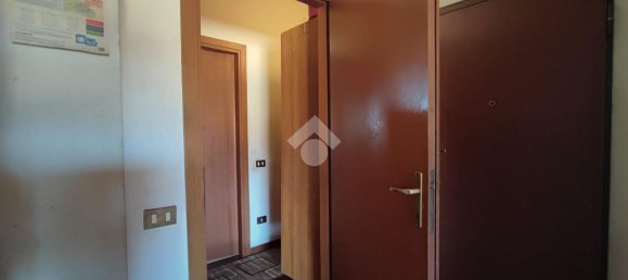 3 rooms Apartment in Palazzolo sull'Oglio, Italy No. 6521 5