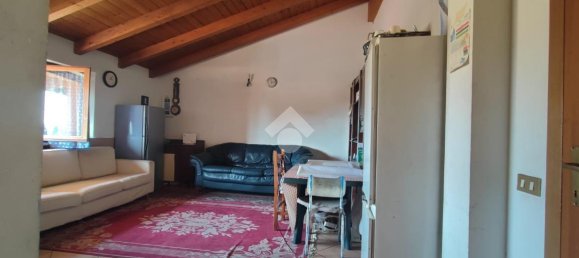 3 rooms Apartment in Palazzolo sull'Oglio, Italy No. 6521 12
