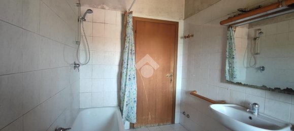 3 rooms Apartment in Palazzolo sull'Oglio, Italy No. 6521 8