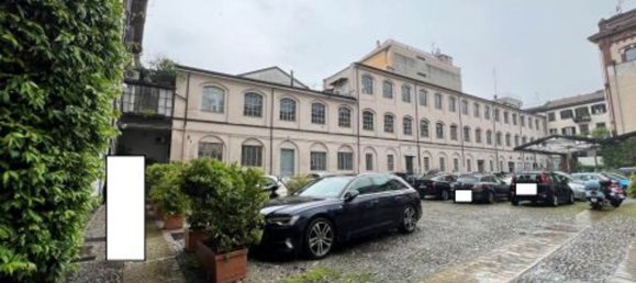 8 rooms Duplex in Milan, Italy No. 245436 3