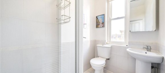 2 bedrooms Apartment in London, United Kingdom No. 12762 7