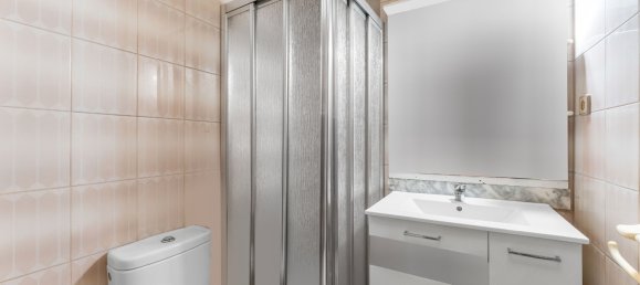 Moradia em banda T4 em El Vendrell, Spain N.º 167293 15