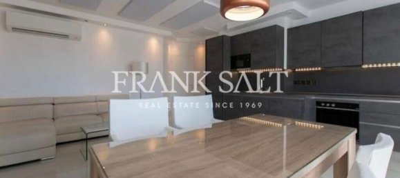 1 bedroom Penthouse in Gzira, Malta No. 4188 3