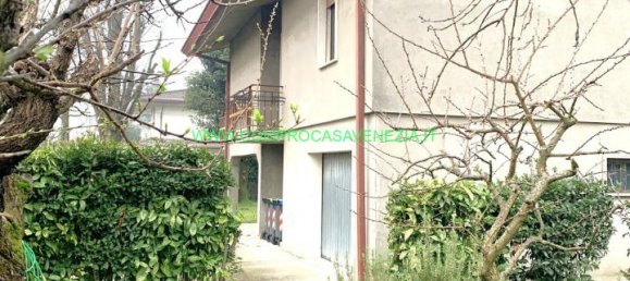 Villa de 5 habitaciónes en Quarto d'Altino, Italy No. 14944 21