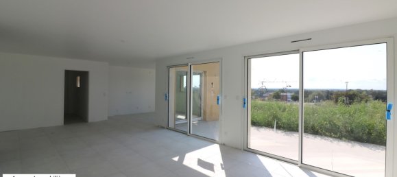 4 bedrooms House in Saint-Georges-du-Bois, France No. 113234 5