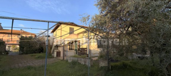 5 غرف نوم منزل في Tuoro sul Trasimeno, Italy رقم 178492 25