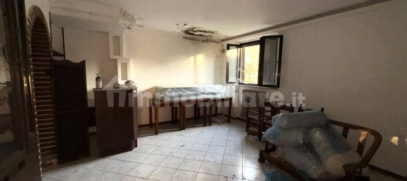 5 غرف نوم منزل في Tuoro sul Trasimeno, Italy رقم 178492 2