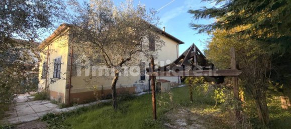 5 غرف نوم منزل في Tuoro sul Trasimeno, Italy رقم 178492 23