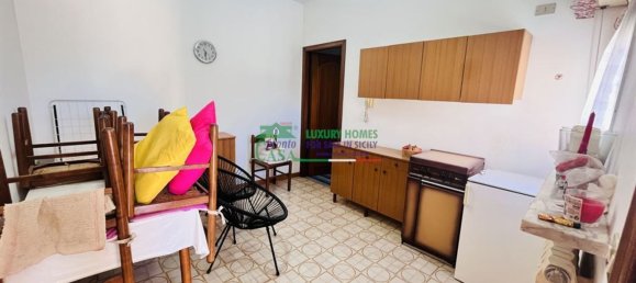 6 rooms House in Comiso, Italy No. 298790 17