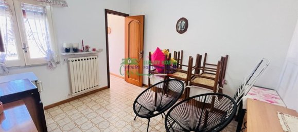 6 rooms House in Comiso, Italy No. 298790 16