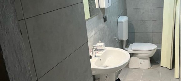 100m² Commercial property in Bologna, Italy No. 63120 15