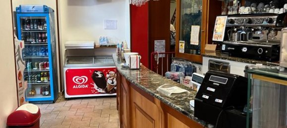 100m² Commercial property in Bologna, Italy No. 63120 11