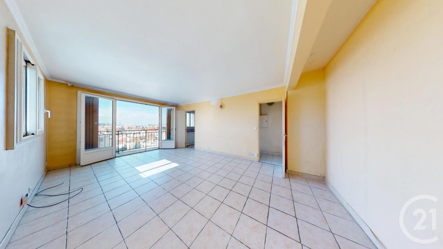 1 bedroom Apartment in Aubervilliers, France No. 299637