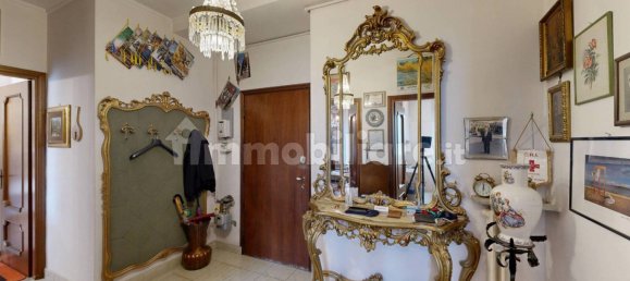 2 Schlafzimmer Wohnung in Milan, Italy, Nr. 338769 3