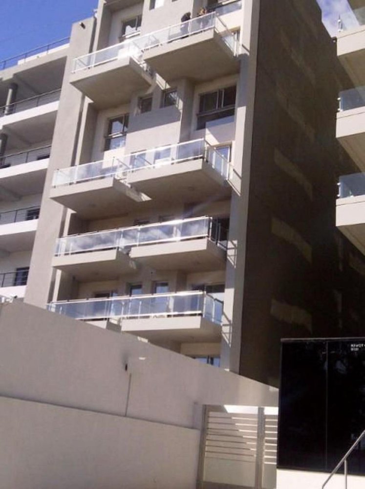 Apartamento T3 em Vicente Lopez, Argentina N.º 59128