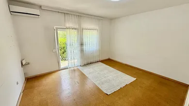 2 chambres Appartement à Hollabrunn, Austria No. 174191