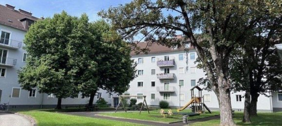 Studio in Linz, Austria No. 20495 12