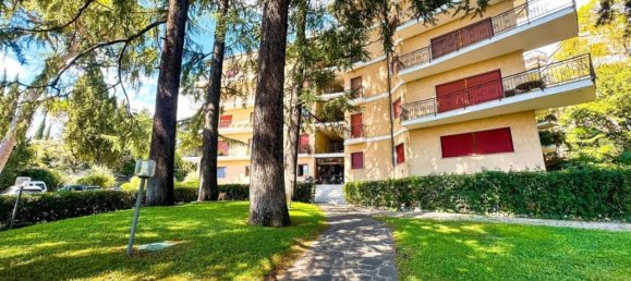 Apartamento de 4 habitaciónes en Gardone Riviera, Italy No. 40426 4