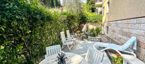 Apartamento de 4 habitaciónes en Gardone Riviera, Italy No. 40426 8