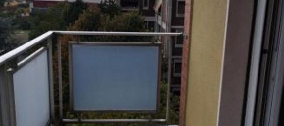 2-salle Appartement à Pioltello, Italy No. 227343 15