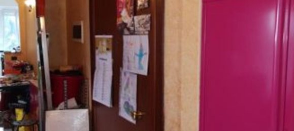 2-salle Appartement à Pioltello, Italy No. 227343 8