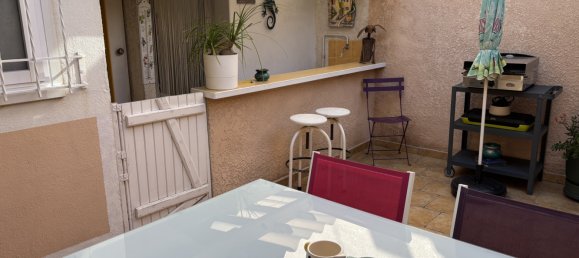 2 bedrooms House in Marseille, France No. 345746 9