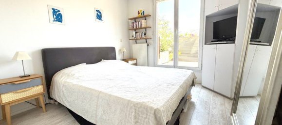 3 bedrooms Apartment in Meudon, France No. 319901 4