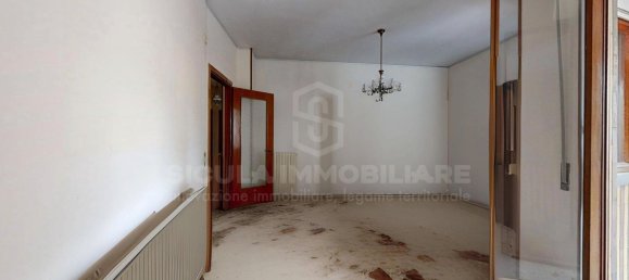 5 rooms Apartment in Palermo, Italy No. 45883 17