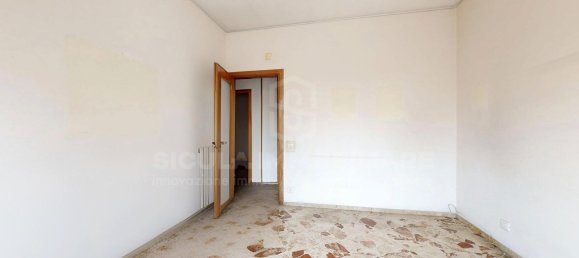5 rooms Apartment in Palermo, Italy No. 45883 15